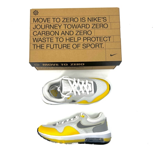 Nike Air Max Motif ‘Photon Dust Yellow’ Men’s Size 8 - Picture 5 of 7